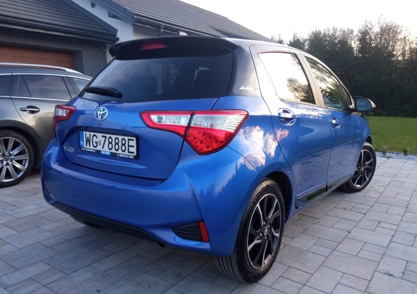 Toyota Yaris cena 56650 przebieg: 80000, rok produkcji 2018 z Piaski małe 106